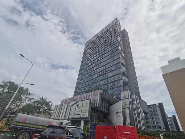 深圳龙华龙华富驰大厦油富商城 天汇大厦旁 富驰大厦精装复式两房