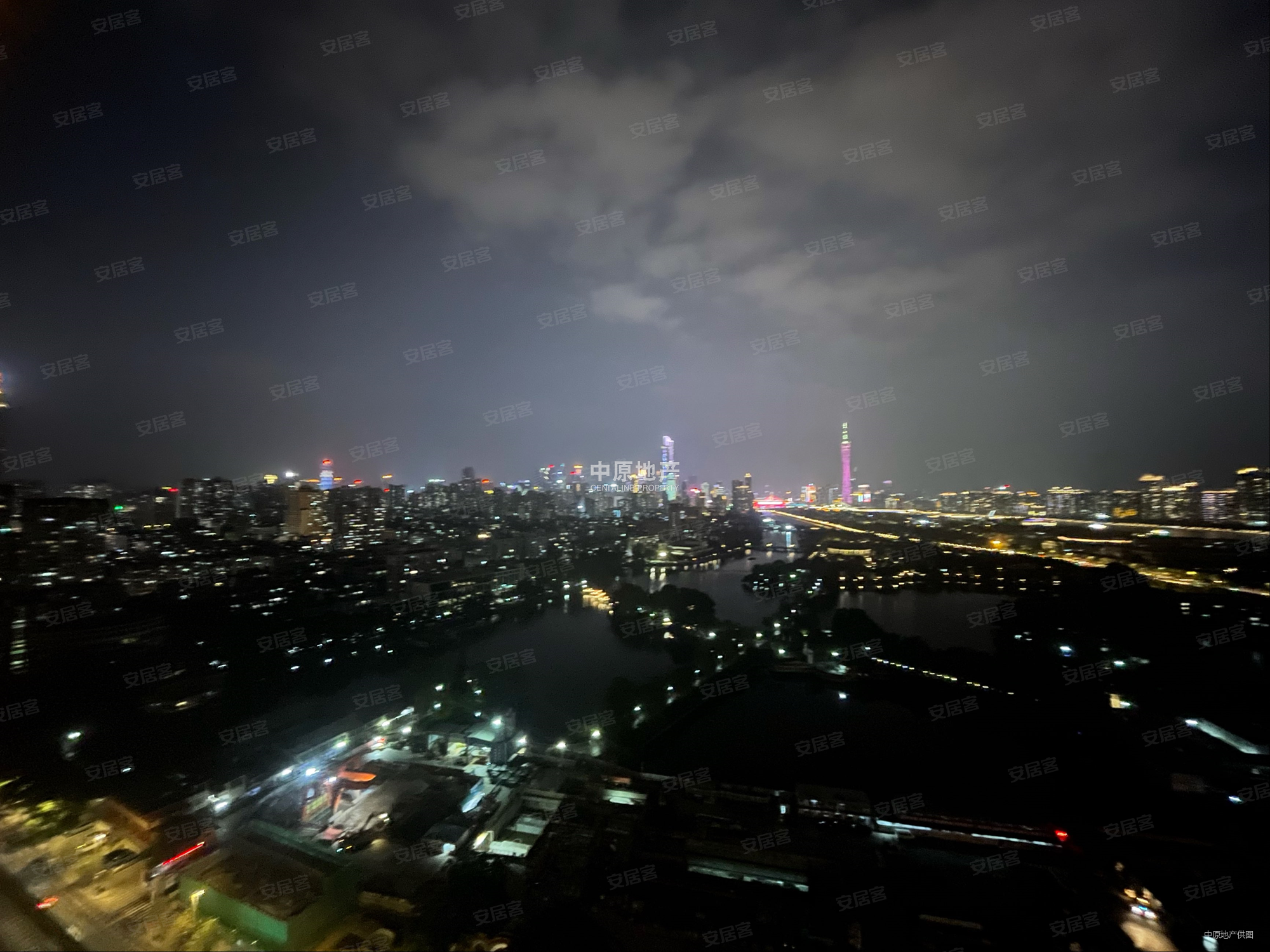 东湖肯辛顿高层望湖望江望小蛮腰d余市场价300w