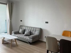 海门海门市区海南路尚贤新村，现在精装修，拎包入住，2室2厅1卫。出租房源真实图片