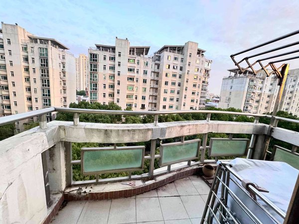 【多图】师惠花苑,湖西租房,湖西东方之门师惠花苑精装修两房可押一付