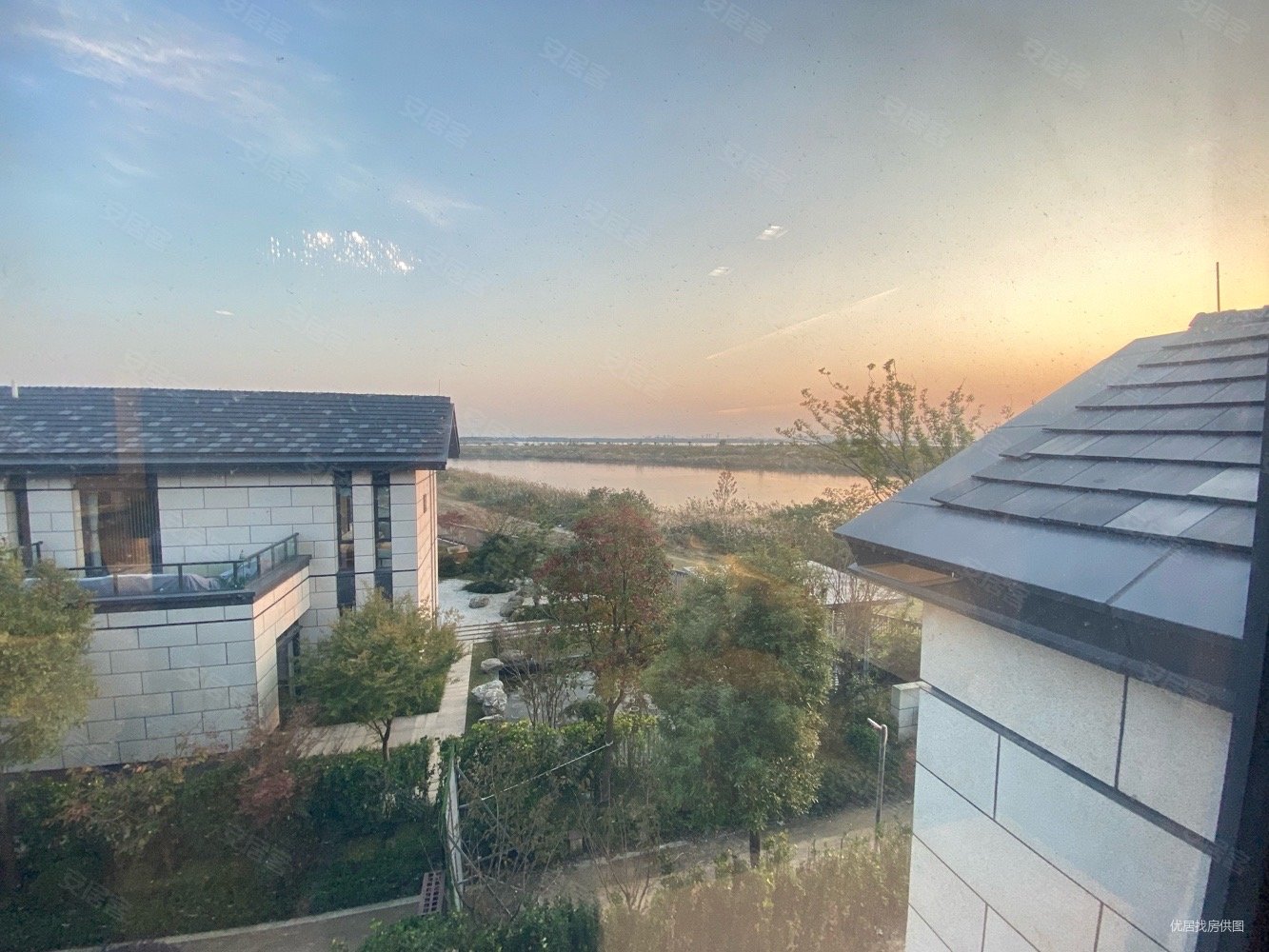 相城鲁能泰山9号联排别墅后几套工地房源可联系看房