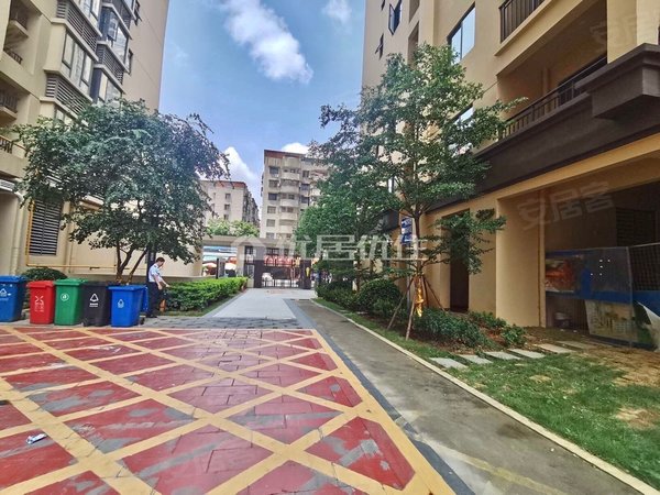 南宁西乡塘新阳奥园永和府(三期)奥园永和府江景三房 价格可议 市中心