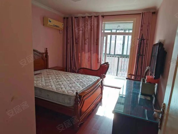 上海浦东曹路中虹家园打一模范,陪读,近恒越广场,出租房源真实图片