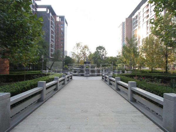 北京朝阳朝青板块润枫水尚(东区)润枫水尚东区 南北四居 家具齐全