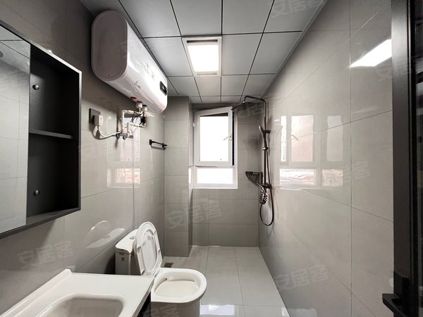 沧州运河运河周边颐和新园颐和新园!全新没住!有车位!家具家电可配全!