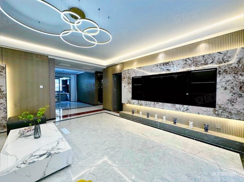 富盈公馆急售总价70米全包过户精装3房带全屋家私