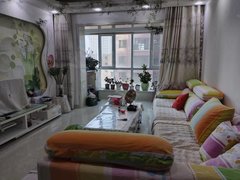 海西格尔木城区华兴广场。三室两厅一卫出租房源真实图片