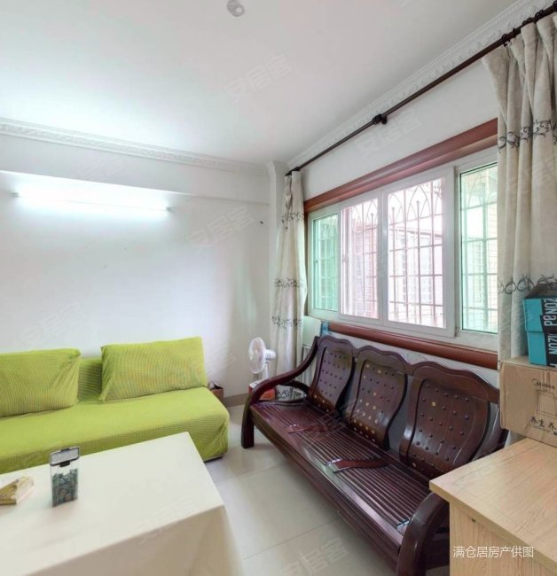 岛内地铁口正3房南北西三面采光, 楼层,有小区,精装修,新湖花园二手房