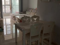襄阳高新区大润发广场时代天街 2室1厅1卫出租房源真实图片