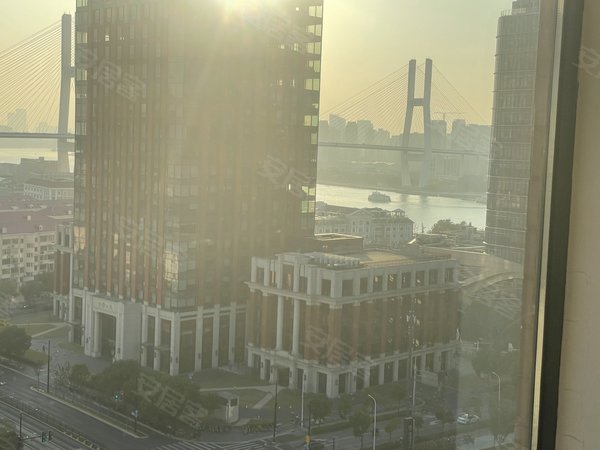 上海浦东塘桥仁恒广场270度江景房带车位品质小区 适合各类精英人群