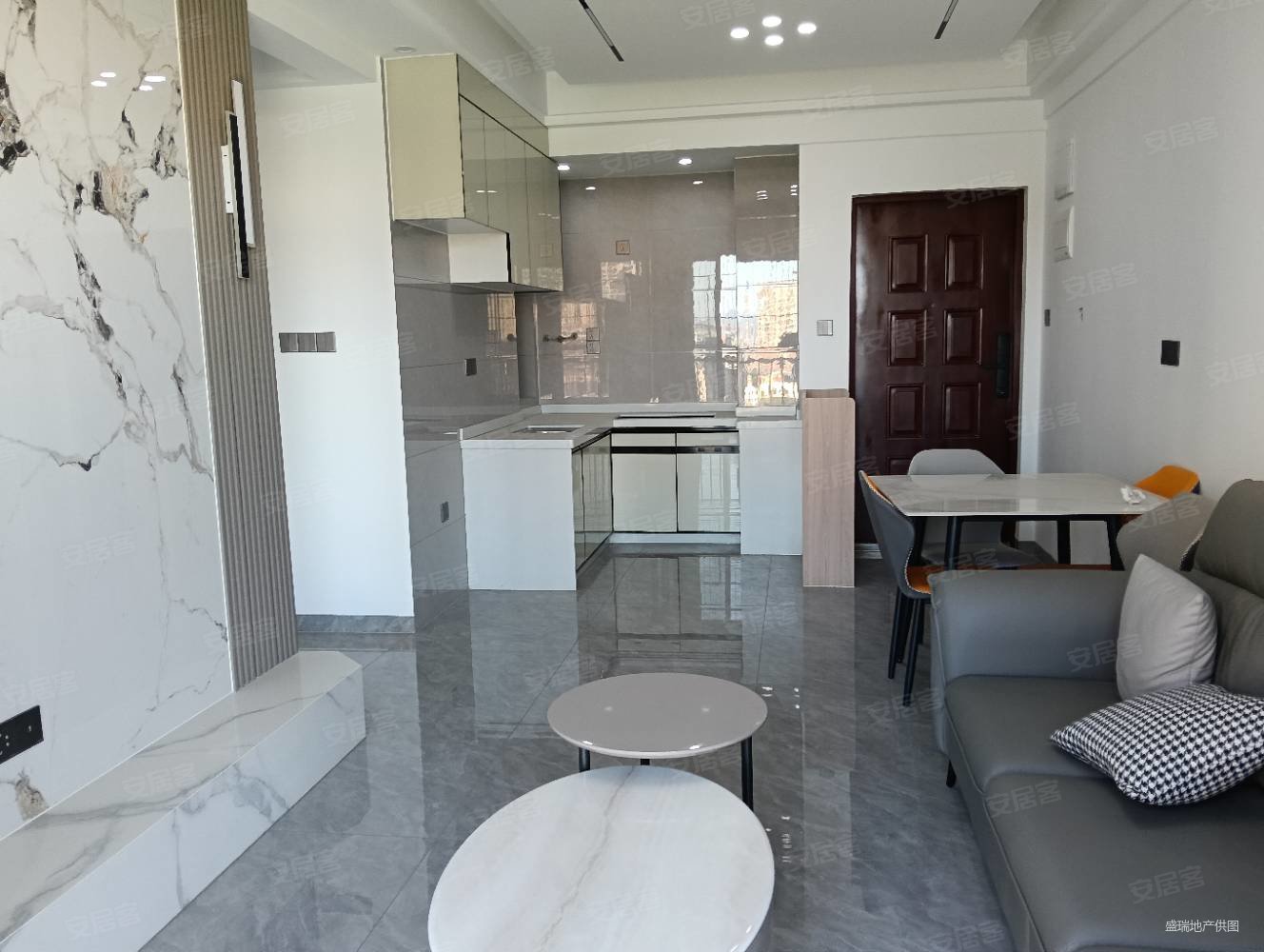 梅花又一城2室2厅2卫70㎡东36万