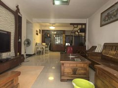 博白博白城区城区七小路口 金地嘉园正门 出去方便 领包入住精装修出租房源真实图片