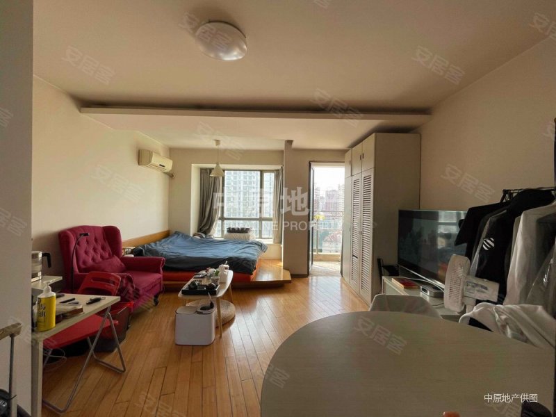 近商圈,诚意出售,交通便利,配套完善,东方时空公寓二手房,655万,1室1