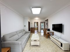 上海闵行静安新城不靠街）靠近西门地铁口，精装两房，德怀特九号线星中路400米出租房源真实图片