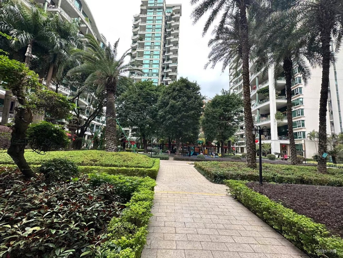 必卖预警 cbd不超豪宅4房 南北对流 送大露台 全新奢装,金碧华府二手