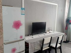 通化东昌西山体育场可短租，清华园5楼电梯40平850包取暖费，物业，1室1厅出租房源真实图片