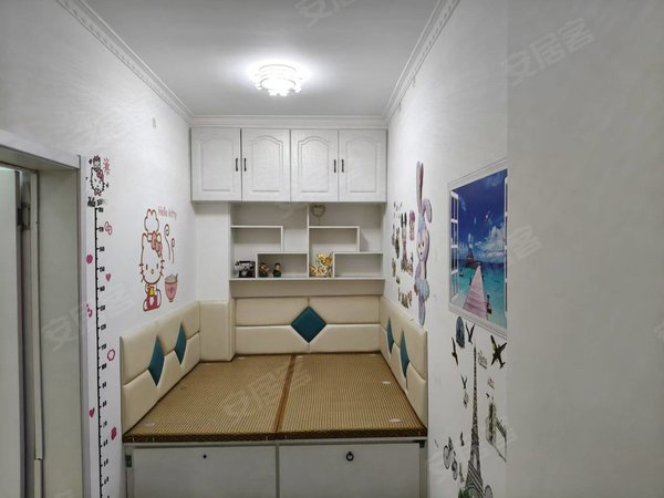 包头青山文化路万郡大都城万郡大都城 精装好楼层 出门即是文化路 拎包入住出租房源真实图片