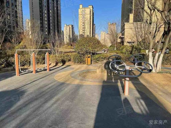 锦绣城和园 对面学校 家具家电齐全 精装 套三,黄岛租房-青岛58安居客