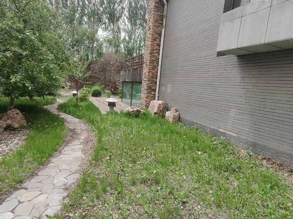 长春净月净月潭月潭优山美地优山美地 双拼别墅 嘎嘎便宜  办公正合适