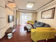 台州三门城关市场紫云山庄三室两厅两卫出租，2300一个月出租房源真实图片