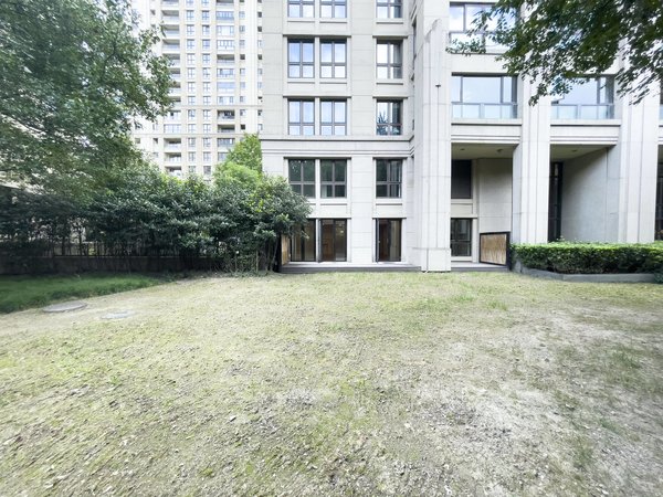 【多图】翠湖天地御苑,新天地租房,翠湖天地御苑 5室3厅4卫 电梯房