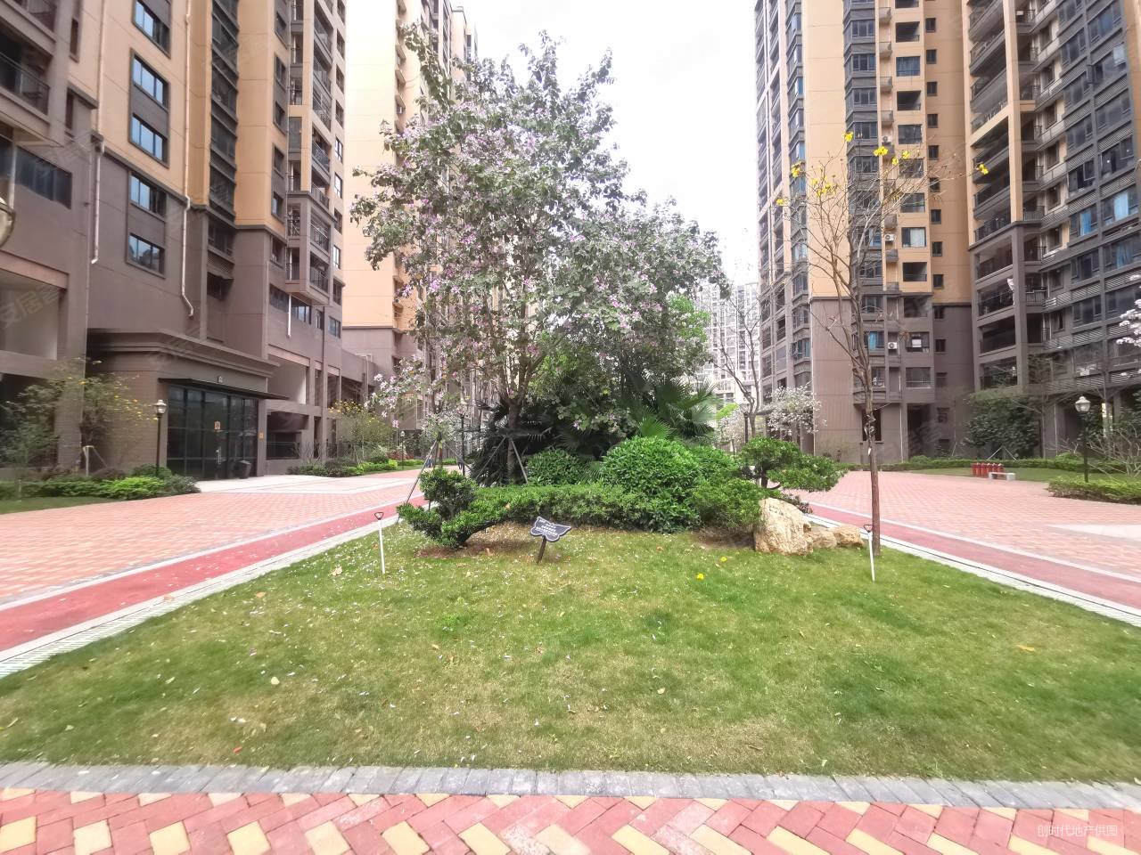 惠州房产网>惠州二手房>惠城二手房>东江新城二手房>美丽洲花园>1280