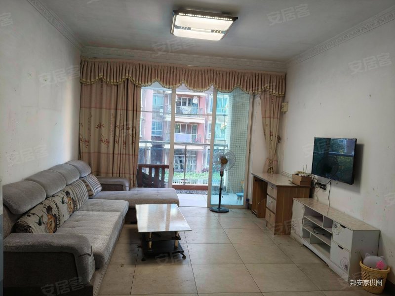 东润华庭 满五 交通便捷 商业配套齐全 商品住宅 南向采光好