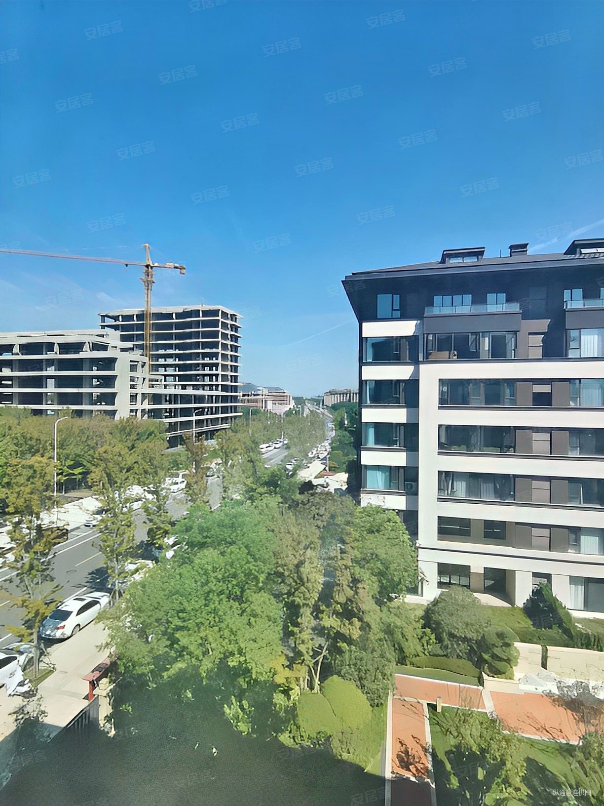 冠景君悦湖4室2厅3卫163.98㎡南北508万