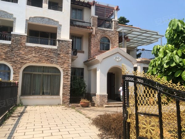 广州广州周边清远碧桂园假日半岛花园(别墅)碧桂园映翠苑6房别墅出租