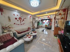 顺德杏坛宏汇城顺德区杏坛金海岸德福华府 1700元月出租房源真实图片