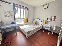西安碑林体育场无中介 南稍门红会医院省体育场 音乐学院 草场坡 主卧带飘窗出租房源真实图片