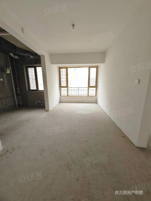 东城佳苑四室两厅两卫三代人的  南北通透中间楼层