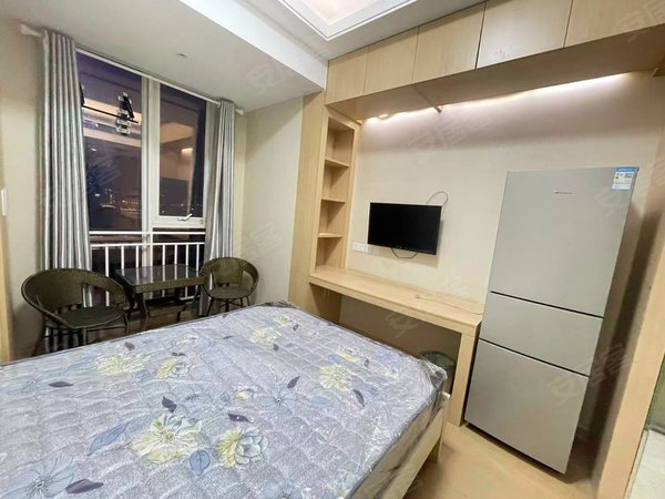 扬州邗江梅岭中学昌建广场昌建广场 一室一厅一卫 精装 南北通透 家电