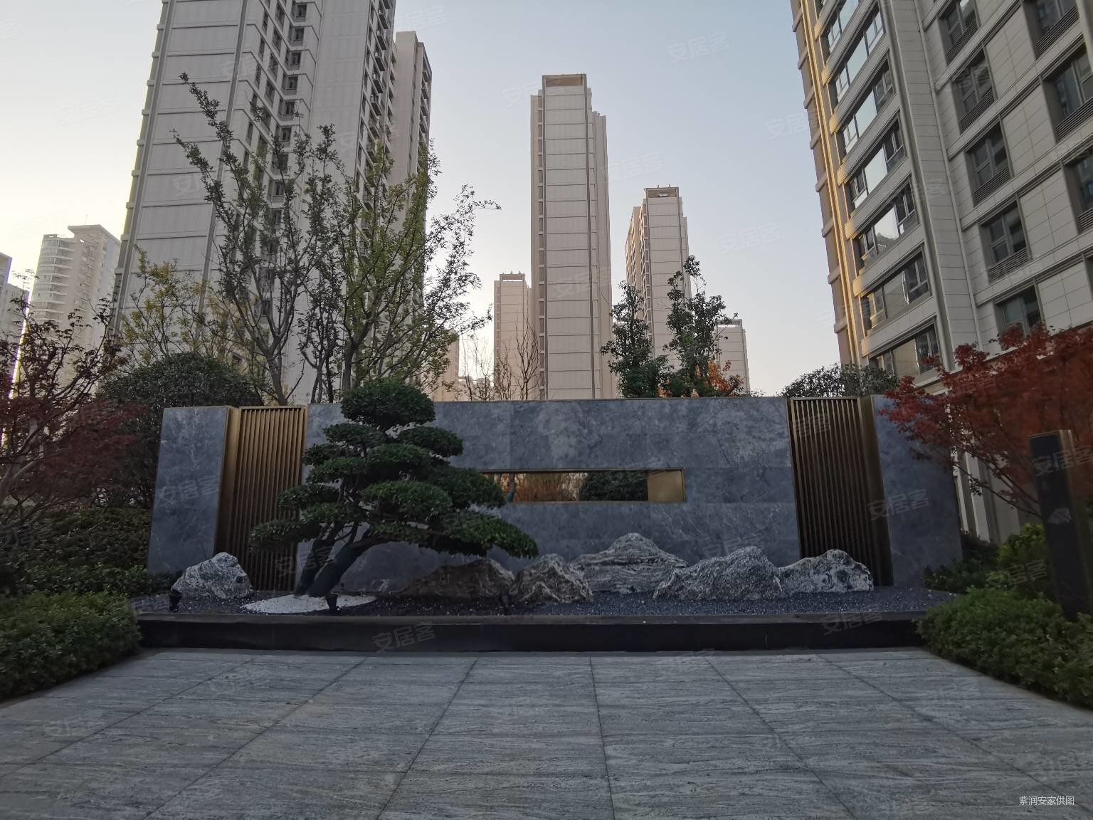 拎包入住,云龙湖金茂府二手房,580万,4室2厅,3卫,196平米-徐州安居客