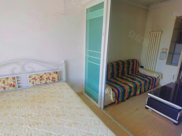 【多图】明湖花园,生产路租房,大落地窗 豪鲁商厦北园大街 大明湖北门