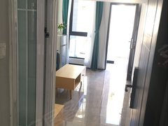厦门集美集美万达复式一室一厅带大阳台出租出租房源真实图片
