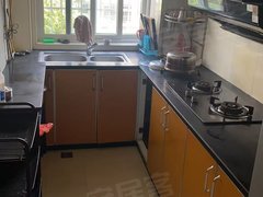 鹰潭月湖月湖城区家具家电齐全，12小旁，出行生活便利，南北通风户型。出租房源真实图片