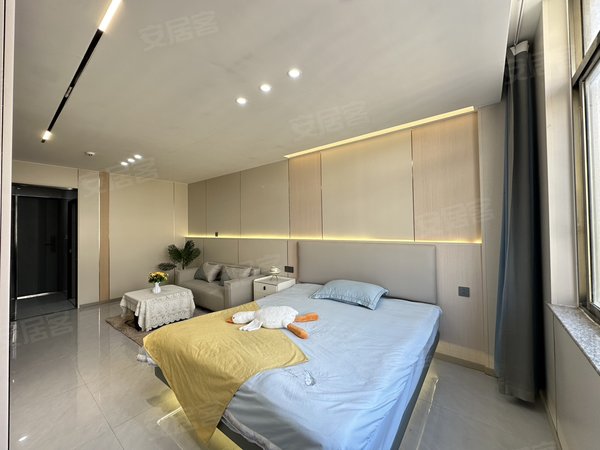 金华东阳东阳江北平川路128-132号楼银泰商圈 河山菜场 服装园区永利酒店 豪华装修 拎包入住即可出租房源真实图片