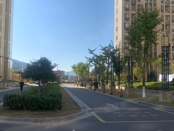 宁波北仑大榭碧海蓝湾碧海蓝湾 普通装 家电全 领包入住电梯  空调