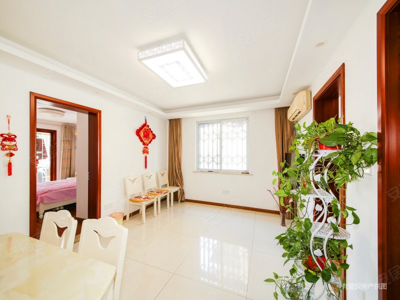 新上苏安新村三室装修保养好拎包入住有独立车库