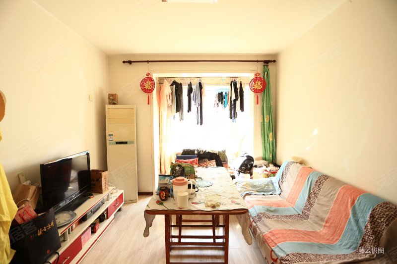 瑞康花园,中楼层阳面一室,落地窗采光好,紧邻菜市场地铁站