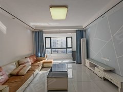 尉氏尉氏县尉氏县城出租宏宇壹号院 三室二厅二卫 精装，家具家电齐全，拎包入住！出租房源真实图片