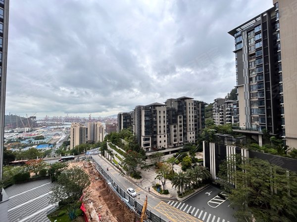 深圳南山海上世界半山臻境半山臻境空房出租 三房二厅二卫 高层视野好