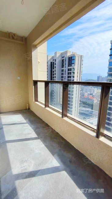 鲁能公馆三期电梯高层东端头全明结构随时看房子