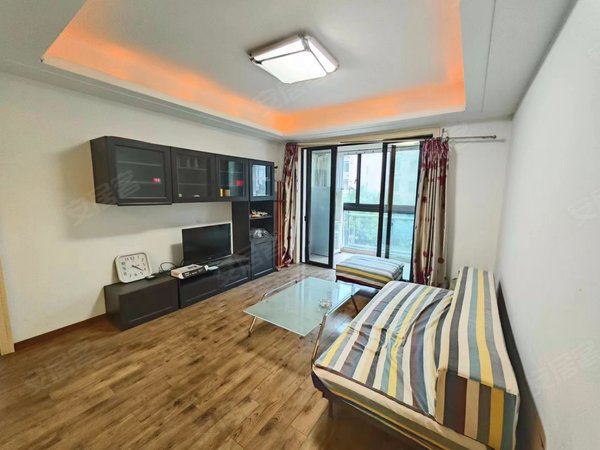 【多图】蓝庭国际(一期),蠡湖租房,新体,蠡溪公园,大润发附近!