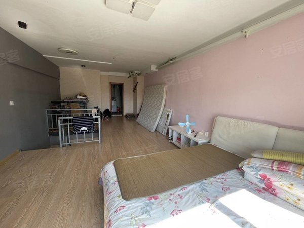 哈尔滨南岗哈西辰能溪树庭院(商住楼)万达对面辰能公寓看房,商住两用