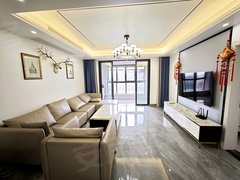 台州椒江锦江百货万达广场豪华自住装修近万达万华城心海上城超大厨房采光巨好出租房源真实图片