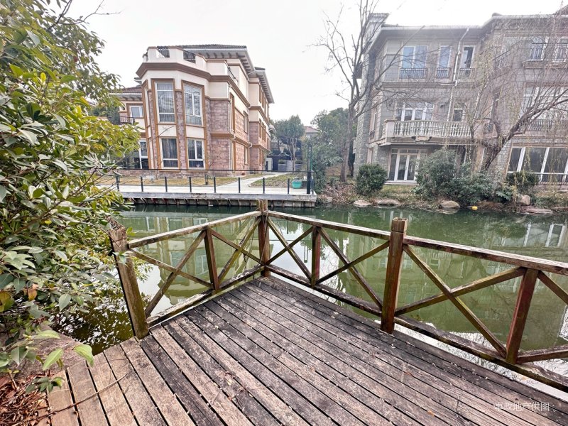 绿洲千岛花园二手房,2500万,5室3厅,4卫,441平米-上海安居客