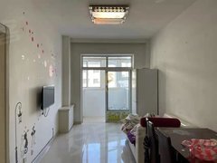 丹东振兴六纬路小学学区站前 公安局对面 电梯两室 包取暖 设施全出租房源真实图片