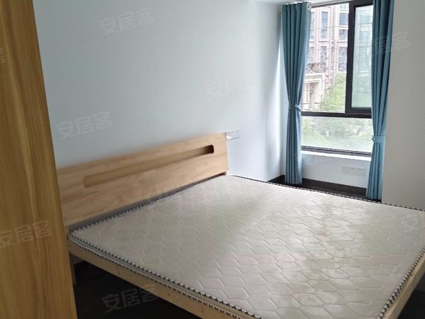 重庆大足大足城区泽京棠樾府棠樾府,小洋楼出租,家电家具齐全出租房源